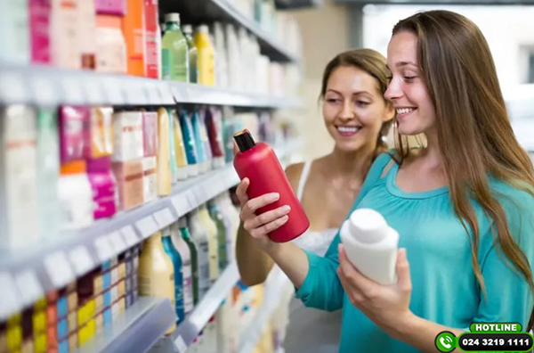 Mẹo khắc phục tóc rụng siêu đơn giản, an toàn mà hiệu quả 
